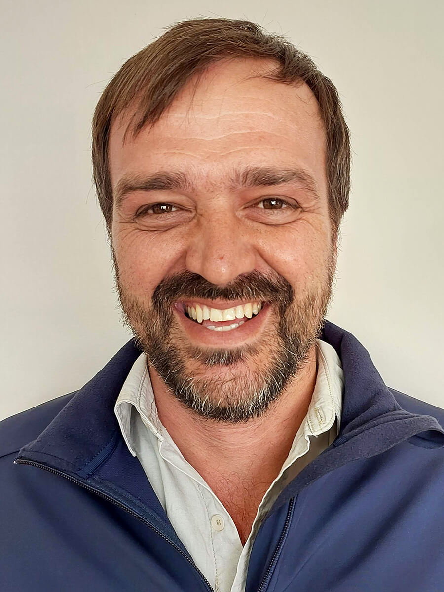 Frans La Grange - General Manager Frans La Grange - General Manager